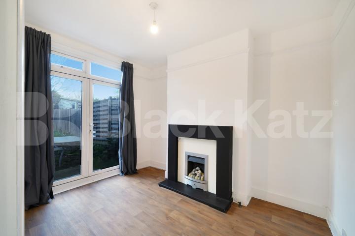 Refurbished throughout, flooded with natural light & beautiful mature garden  St. Barnabas Road, Tooting